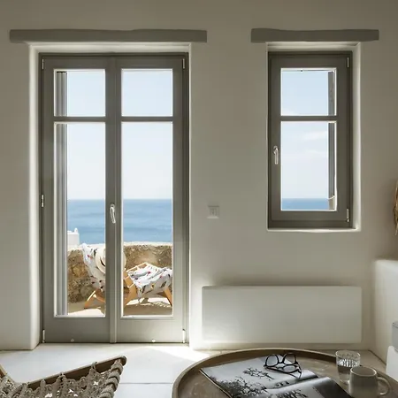 Luxury 5bdr Retreat In Mykonos Kalafatis