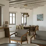 Villa Luxury 5bdr Retreat In Mykonos *