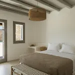 Luxury 5bdr Retreat In Mykonos