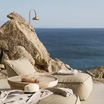Luxury 5bdr Retreat In Mykonos *