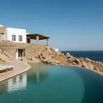 Luxury 5bdr Retreat In Mykonos Villa *