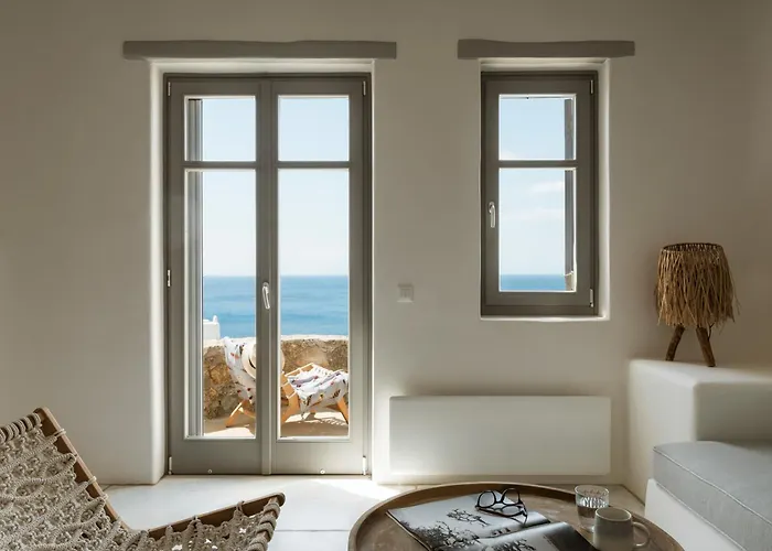 Luxury 5bdr Retreat In Mykonos *